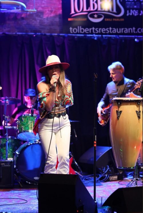 Kelly Killingsworth killin' it with BLACK BOX Prompter by her side.